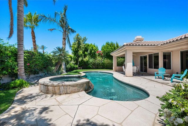 31 Sherwood Road, Rancho Mirage, CA 92270