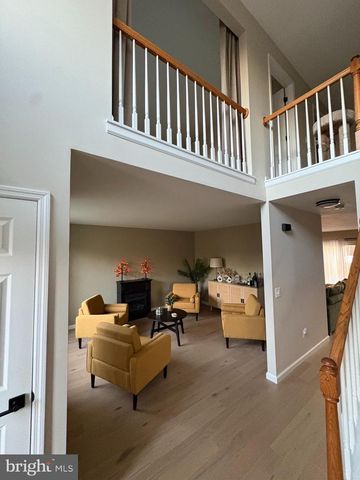 310 WINDING OAK TRAIL, Manahawkin, NJ 08050