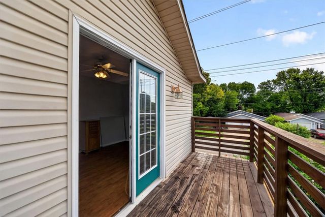 820 Peachtree Drive, Fayetteville, AR 72703
