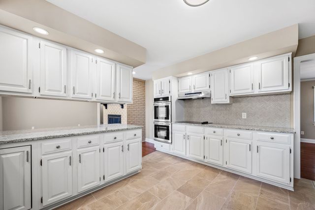 906 COUNTRY CLUB DRIVE, Tullahoma, TN 37388