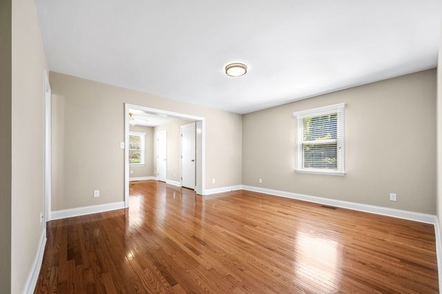 906 COUNTRY CLUB DRIVE, Tullahoma, TN 37388