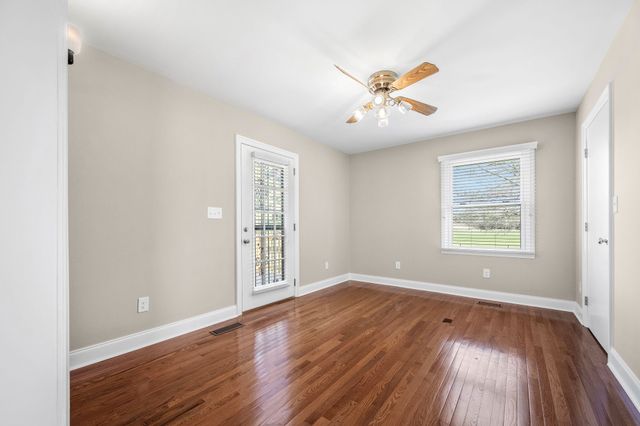 906 COUNTRY CLUB DRIVE, Tullahoma, TN 37388