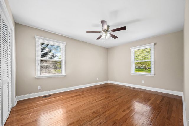906 COUNTRY CLUB DRIVE, Tullahoma, TN 37388