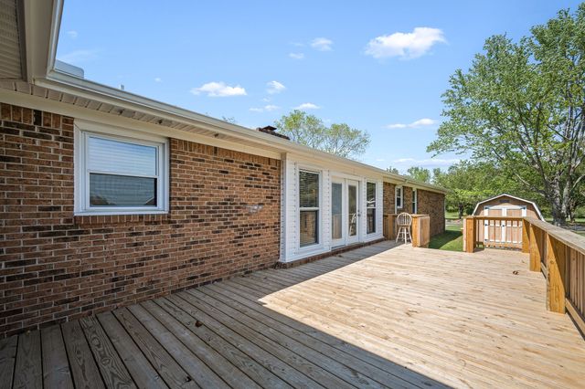 906 COUNTRY CLUB DRIVE, Tullahoma, TN 37388