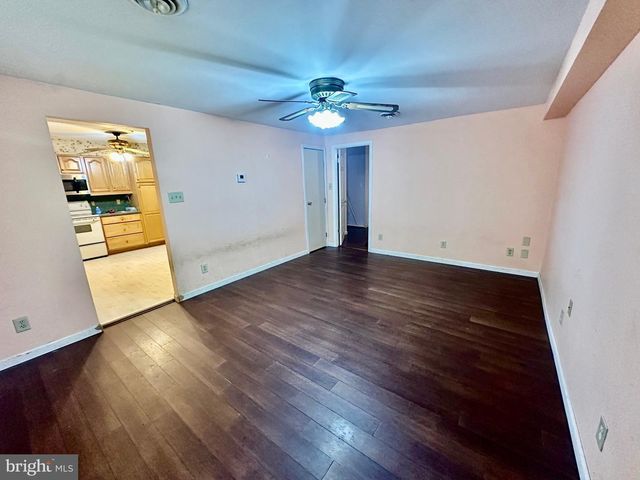 28 RIGHT WING DR, Baltimore, MD 21220