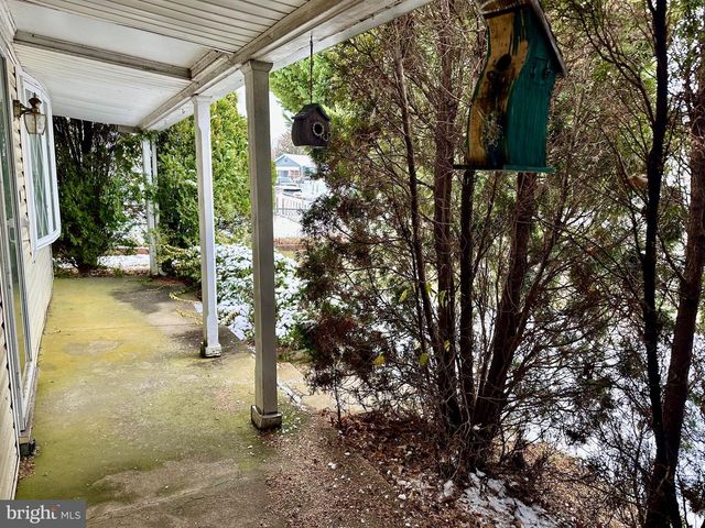 28 RIGHT WING DR, Baltimore, MD 21220