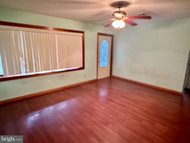 28 RIGHT WING DR, Baltimore, MD 21220