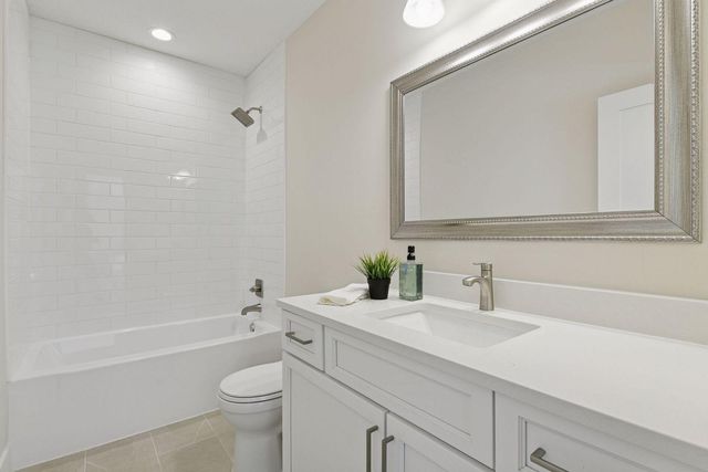 1907 Brookeview Court, Carver, MN 55315