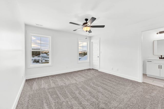 6 East Old Ashland City Rd, Clarksville, TN 37043