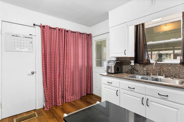 404 Oak ST, Copperas Cove, TX 76522