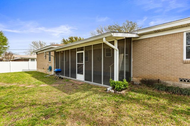 404 Oak ST, Copperas Cove, TX 76522
