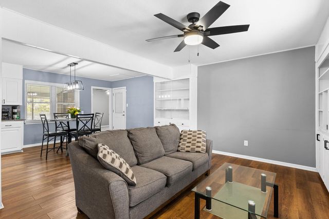 404 Oak ST, Copperas Cove, TX 76522