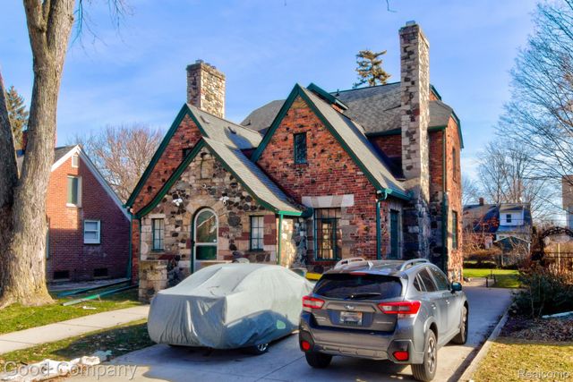 637 S CONNECTICUT Unit 4, Royal Oak, MI 48067