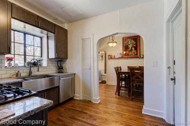 637 S CONNECTICUT Unit 4, Royal Oak, MI 48067