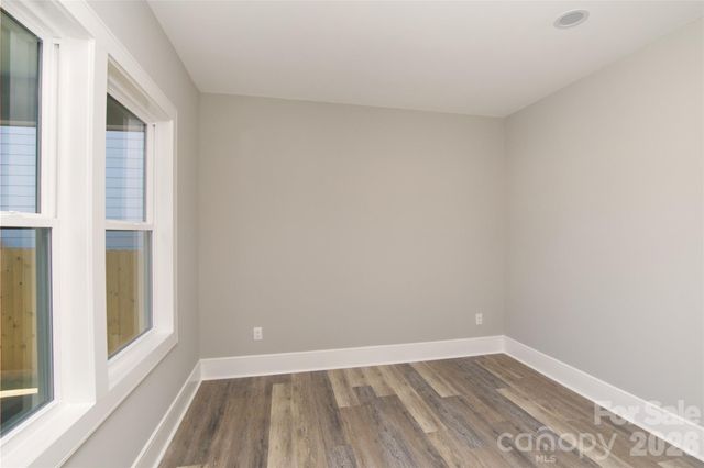 3905 Plainview Road, Charlotte, NC 28208