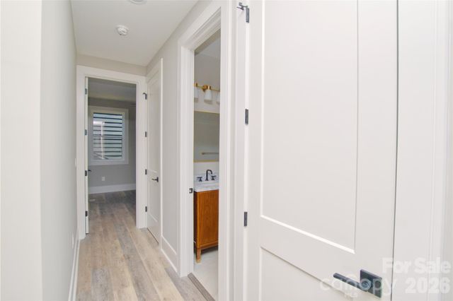 3905 Plainview Road, Charlotte, NC 28208