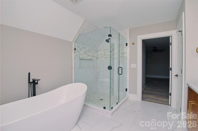 3905 Plainview Road, Charlotte, NC 28208
