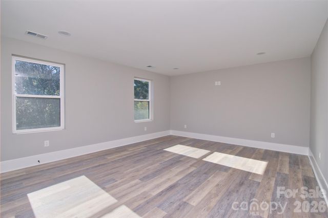 3905 Plainview Road, Charlotte, NC 28208