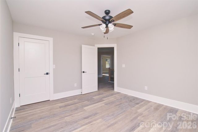 3905 Plainview Road, Charlotte, NC 28208