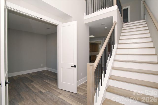 3905 Plainview Road, Charlotte, NC 28208