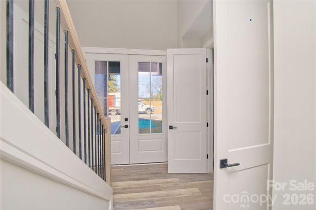 3905 Plainview Road, Charlotte, NC 28208