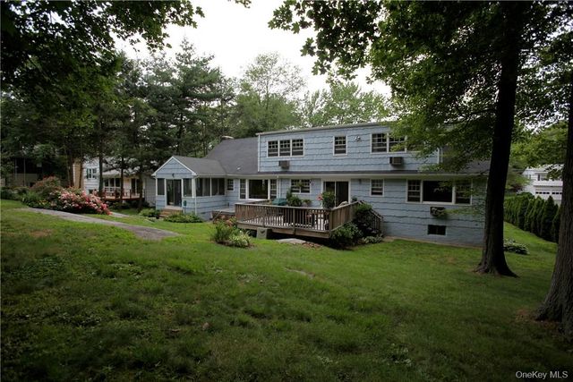15 Hammond Road, Rye, NY 10580