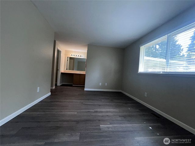 19207 113th Street E, Bonney Lake, WA 98391