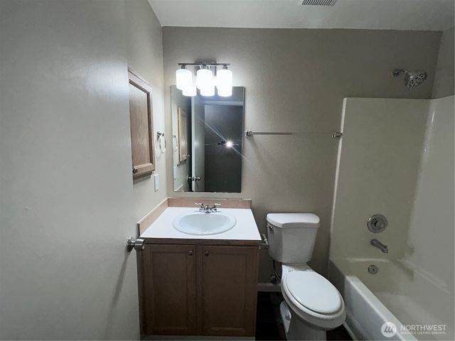 19207 113th Street E, Bonney Lake, WA 98391