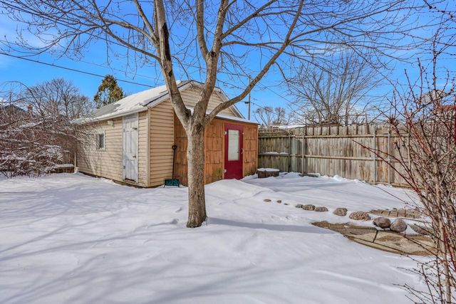 3163 S Brisbane AVENUE, Milwaukee, WI 53207