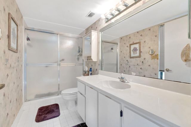 7280 Amberly Lane 110, Delray Beach, FL 33446