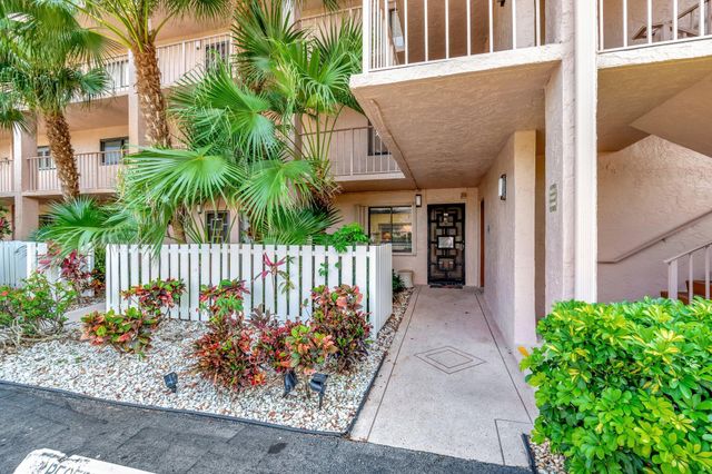 7280 Amberly Lane 110, Delray Beach, FL 33446