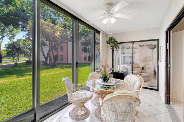 7280 Amberly Lane 110, Delray Beach, FL 33446