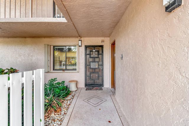 7280 Amberly Lane 110, Delray Beach, FL 33446