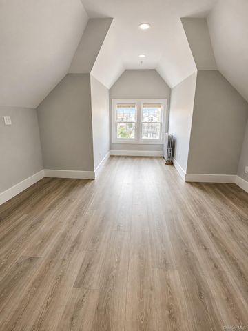 121 W Chester Street 2, Long Beach, NY 11561
