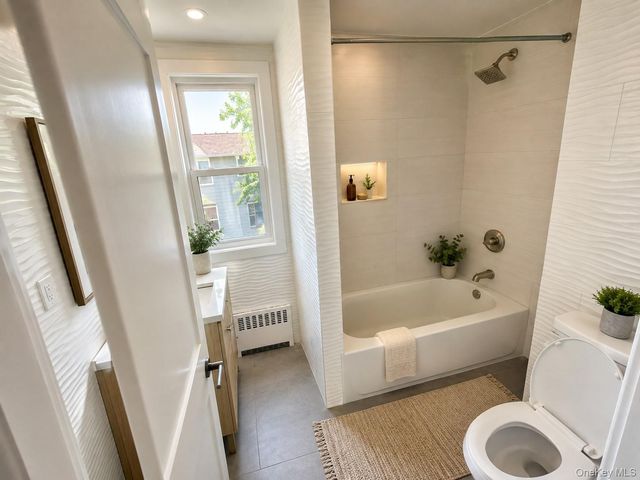 121 W Chester Street 2, Long Beach, NY 11561