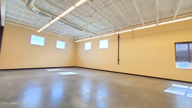 3875 N SCHREIBER WAY, Coeur D'alene, ID 83815