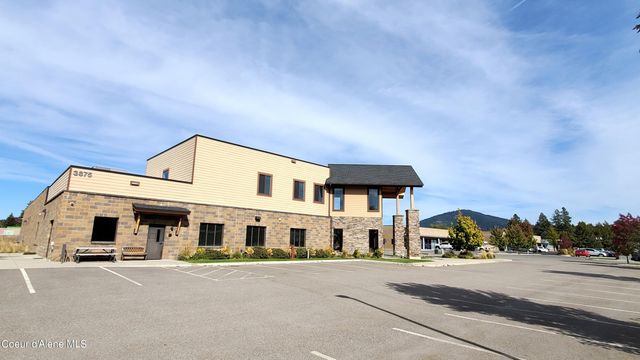 3875 N SCHREIBER WAY, Coeur D'alene, ID 83815