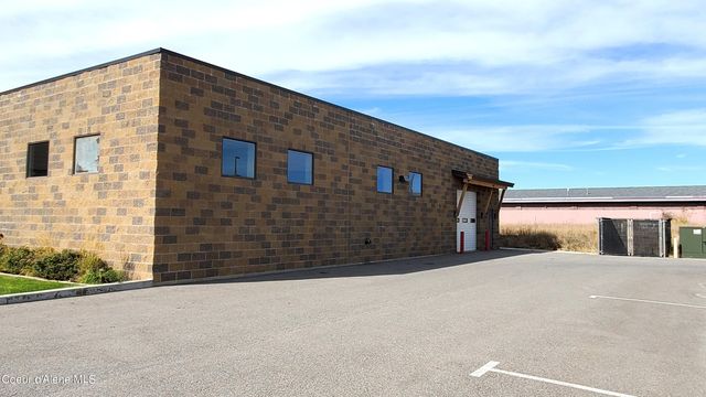 3875 N SCHREIBER WAY, Coeur D'alene, ID 83815