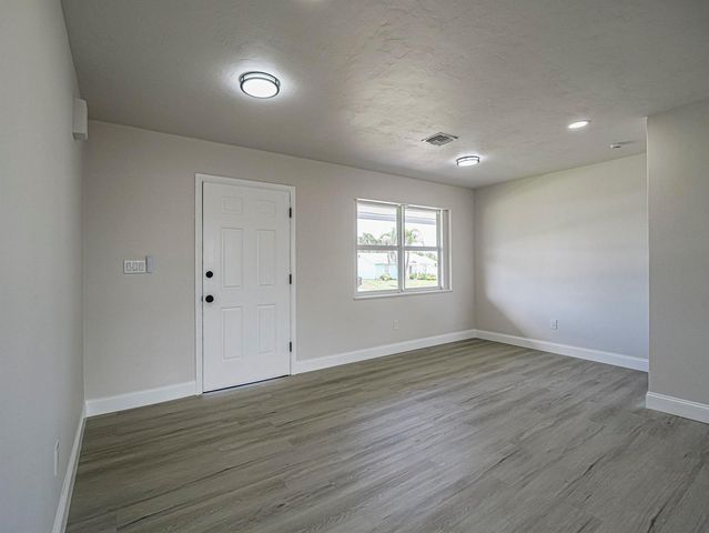 375 Manly Avenue, Sebastian, FL 32958