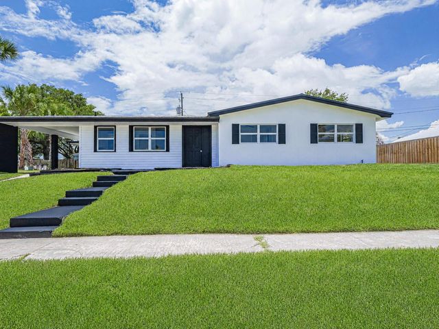 375 Manly Avenue, Sebastian, FL 32958