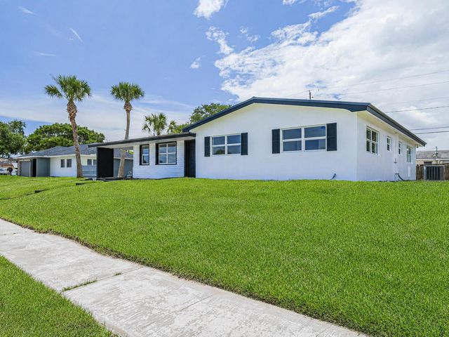 375 Manly Avenue, Sebastian, FL 32958