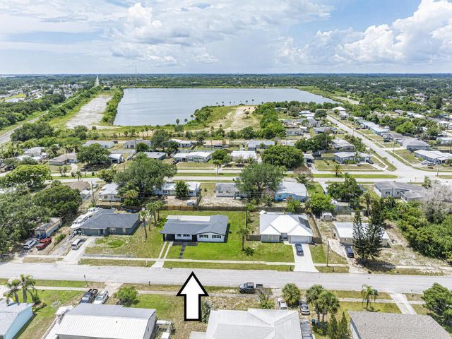 375 Manly Avenue, Sebastian, FL 32958