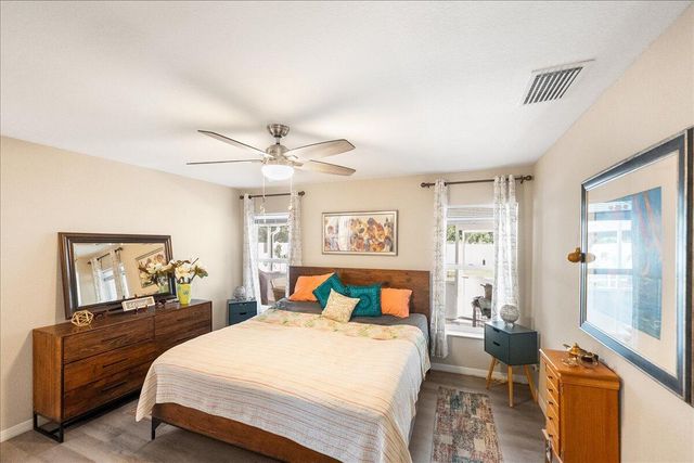 106 SE Crosspoint Drive, Port St Lucie, FL 34983