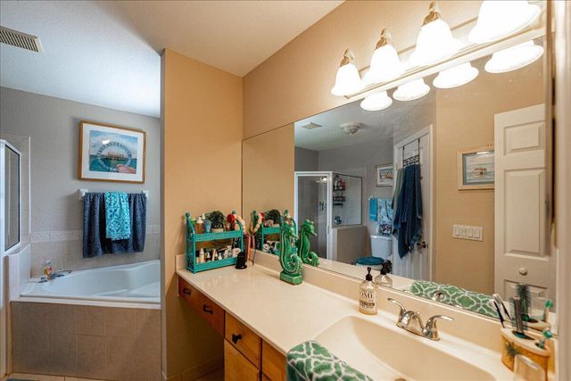 106 SE Crosspoint Drive, Port St Lucie, FL 34983