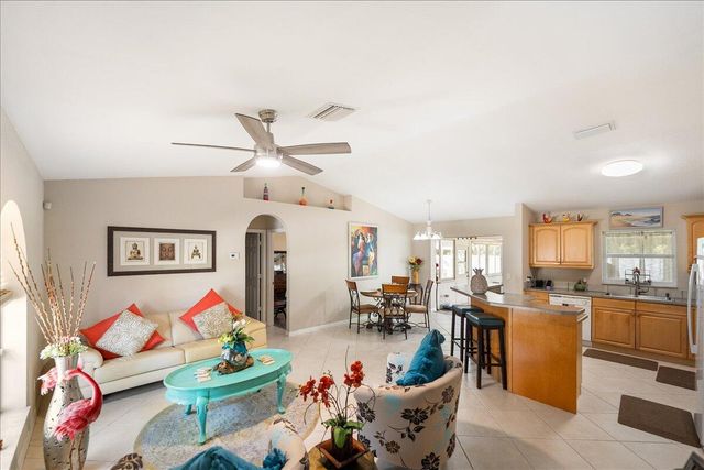 106 SE Crosspoint Drive, Port St Lucie, FL 34983