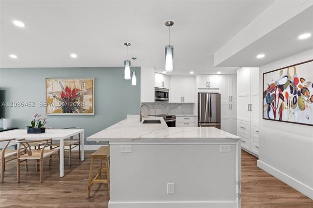2100 S Ocean Ln 2010, Fort Lauderdale, FL 33316