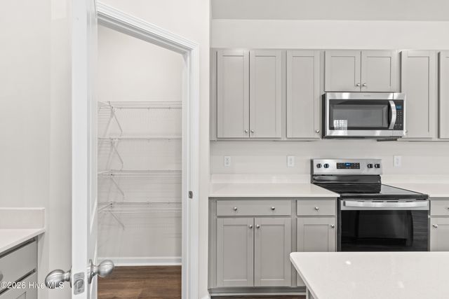 908 Lanyard Lane, New Bern, NC 28560