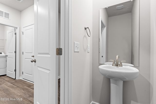 908 Lanyard Lane, New Bern, NC 28560