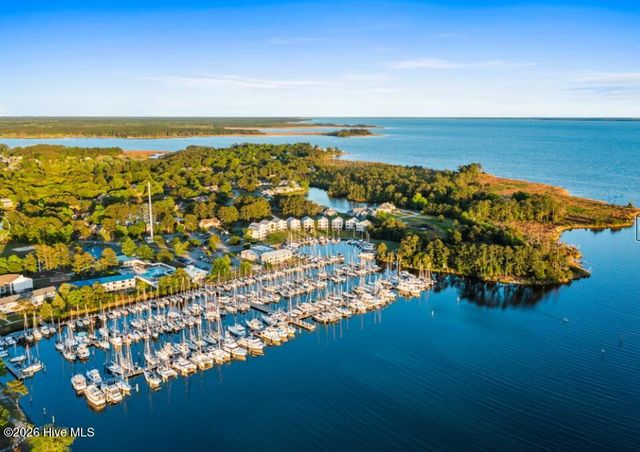 908 Lanyard Lane, New Bern, NC 28560