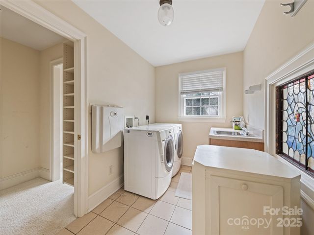 21 Riverbend Road, Canton, NC 28716